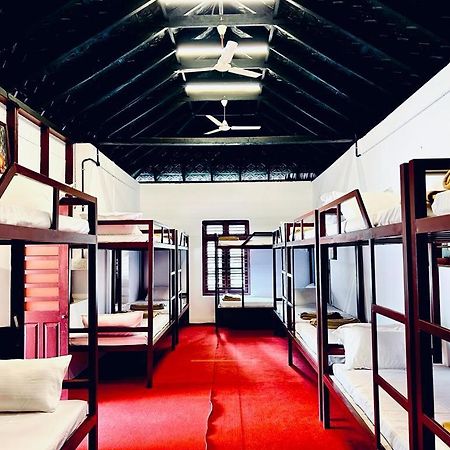 The Shire Hotell Sultan Bathery Eksteriør bilde