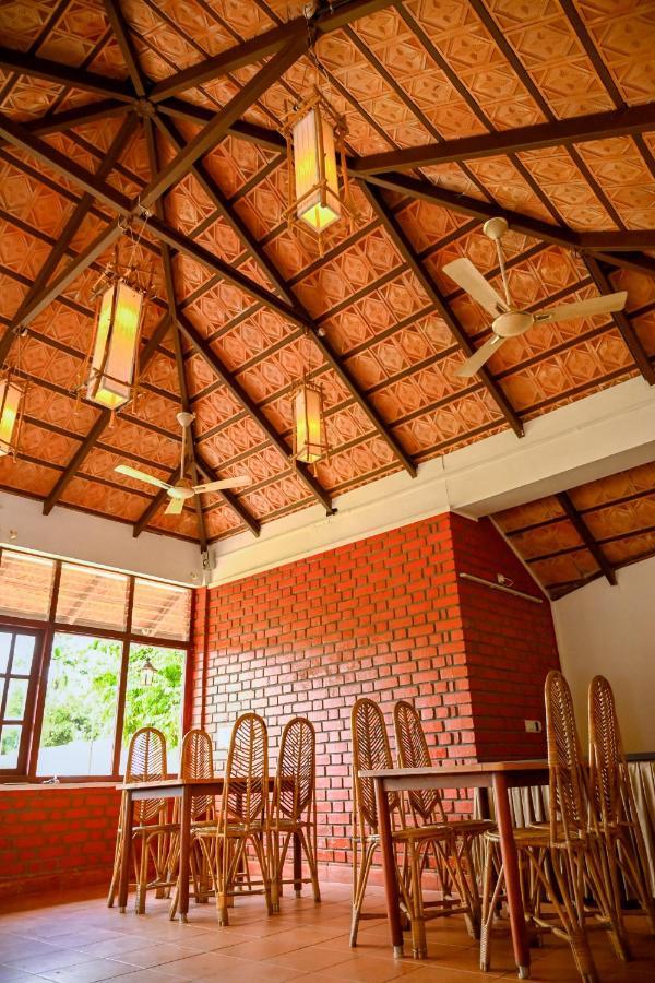 The Shire Hotell Sultan Bathery Eksteriør bilde